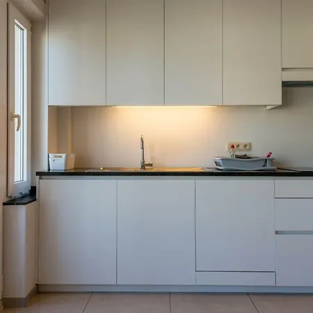 Modern With Free Parking * Ostende